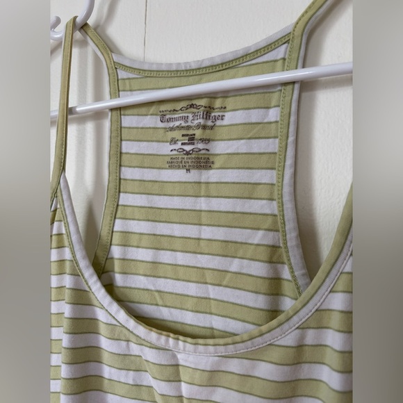 🎉4/30$🎉 Tommy Hilfiger Vintage Y2K Tank – Size M ✨ - Picture 2 of 5
